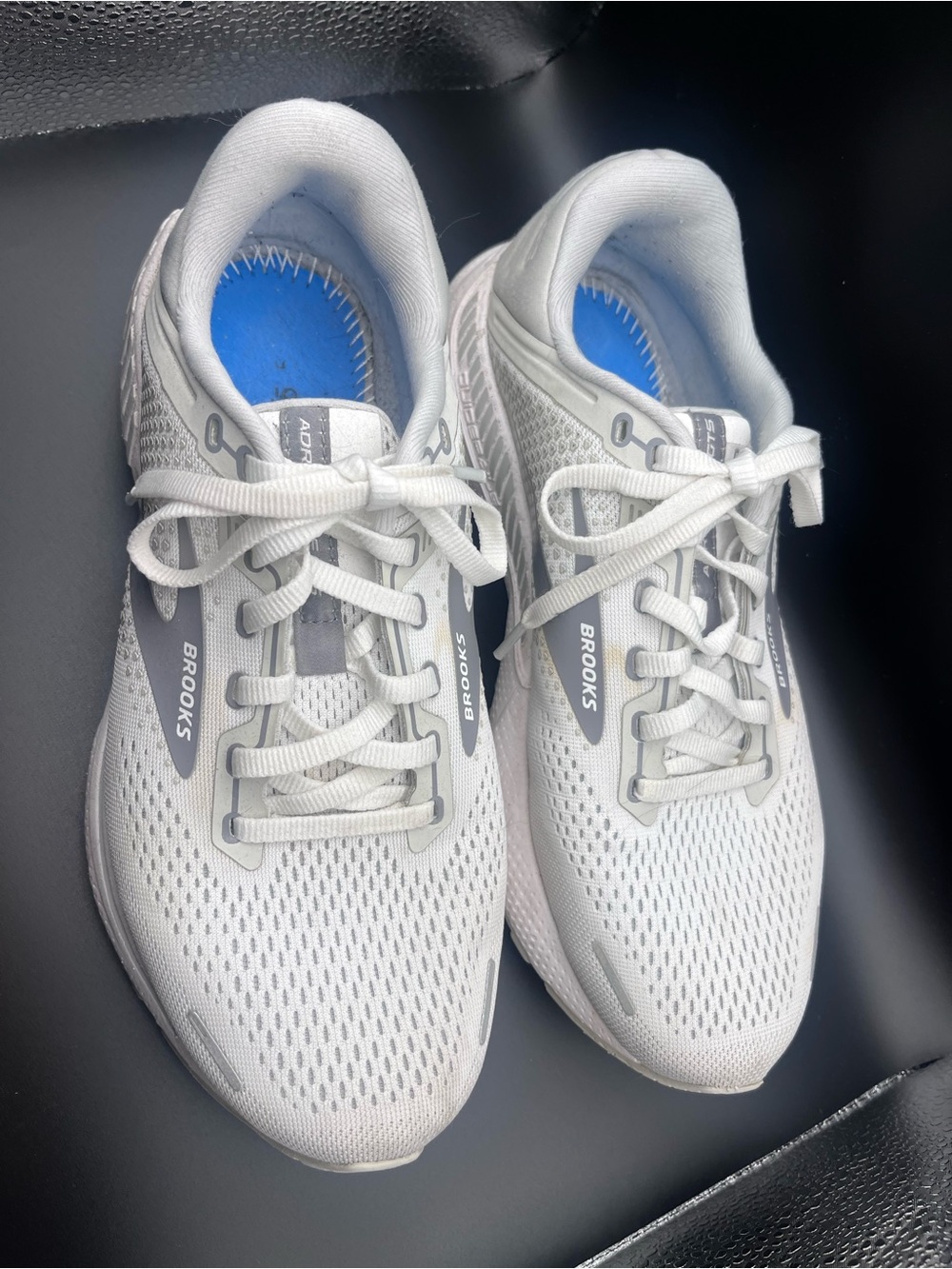 BROOKS - ADRENALINE GTS 22 WHITE/OYSTER/PRIMER GREY - Picture 2 of 5